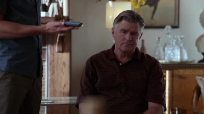 WHITE_COLLAR_-_E4X15_THE_ORIGINAL_211.jpg