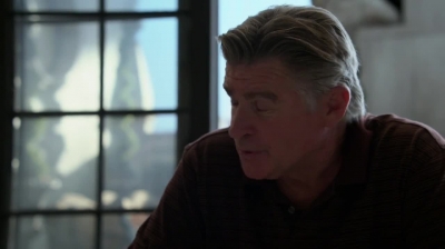 WHITE_COLLAR_-_E4X15_THE_ORIGINAL_318.jpg
