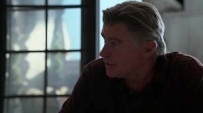 WHITE_COLLAR_-_E4X15_THE_ORIGINAL_319.jpg