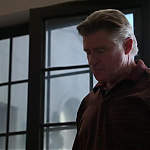 WHITE_COLLAR_-_E4X15_THE_ORIGINAL_403.jpg