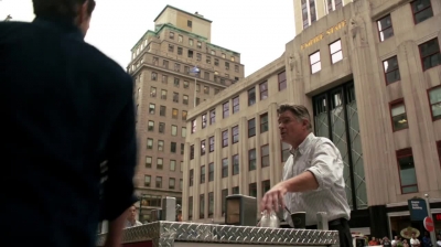 WHITE_COLLAR_-_E4X15_THE_ORIGINAL_519.jpg
