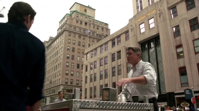 WHITE_COLLAR_-_E4X15_THE_ORIGINAL_520.jpg