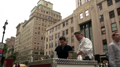 WHITE_COLLAR_-_E4X15_THE_ORIGINAL_533.jpg