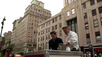 WHITE_COLLAR_-_E4X15_THE_ORIGINAL_535.jpg