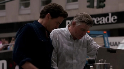 WHITE_COLLAR_-_E4X15_THE_ORIGINAL_554.jpg