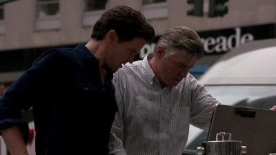 WHITE_COLLAR_-_E4X15_THE_ORIGINAL_556.jpg