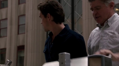 WHITE_COLLAR_-_E4X15_THE_ORIGINAL_564.jpg