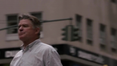 WHITE_COLLAR_-_E4X15_THE_ORIGINAL_605.jpg