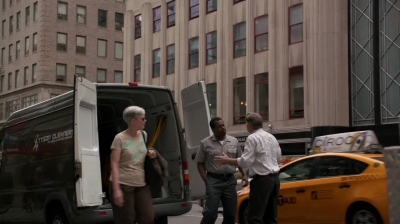WHITE_COLLAR_-_E4X15_THE_ORIGINAL_622.jpg