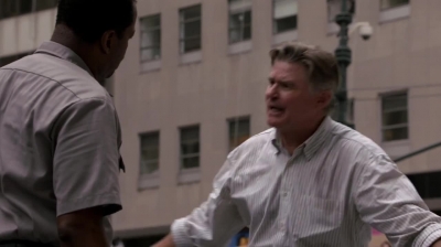 WHITE_COLLAR_-_E4X15_THE_ORIGINAL_639.jpg