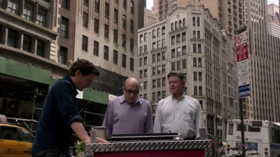 WHITE_COLLAR_-_E4X15_THE_ORIGINAL_659.jpg