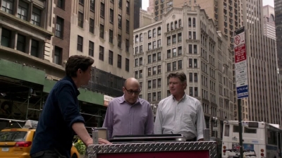 WHITE_COLLAR_-_E4X15_THE_ORIGINAL_665.jpg