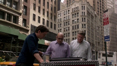 WHITE_COLLAR_-_E4X15_THE_ORIGINAL_680.jpg