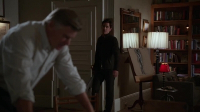 WHITE_COLLAR_-_E4X15_THE_ORIGINAL_703.jpg