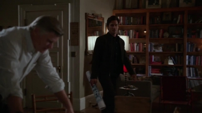 WHITE_COLLAR_-_E4X15_THE_ORIGINAL_708.jpg