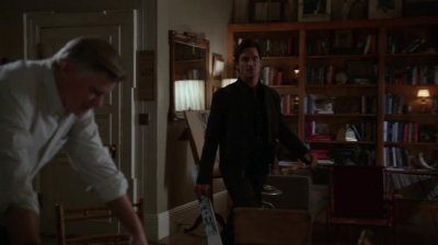 WHITE_COLLAR_-_E4X15_THE_ORIGINAL_709.jpg