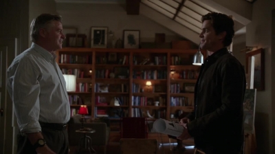 WHITE_COLLAR_-_E4X15_THE_ORIGINAL_728.jpg