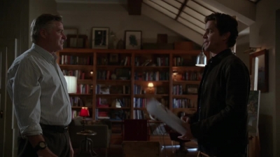 WHITE_COLLAR_-_E4X15_THE_ORIGINAL_729.jpg