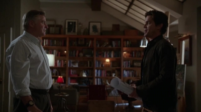 WHITE_COLLAR_-_E4X15_THE_ORIGINAL_731.jpg
