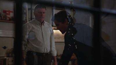 WHITE_COLLAR_-_E4X15_THE_ORIGINAL_739.jpg