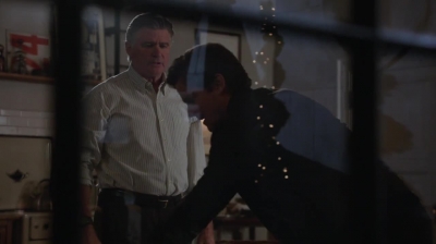 WHITE_COLLAR_-_E4X15_THE_ORIGINAL_742.jpg