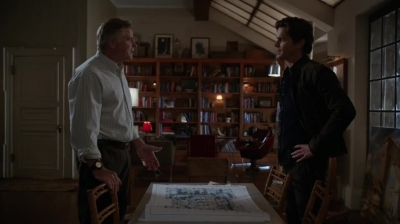 WHITE_COLLAR_-_E4X15_THE_ORIGINAL_789.jpg