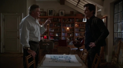WHITE_COLLAR_-_E4X15_THE_ORIGINAL_801.jpg