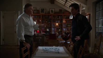 WHITE_COLLAR_-_E4X15_THE_ORIGINAL_802.jpg