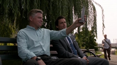 WHITE_COLLAR_-_E4X16_IN_THE_WIND_0019.jpg