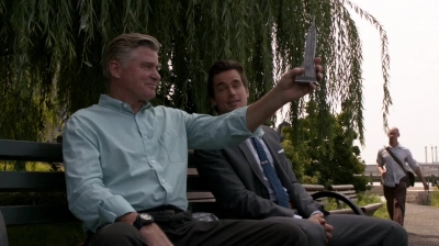 WHITE_COLLAR_-_E4X16_IN_THE_WIND_0021.jpg