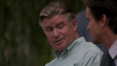 WHITE_COLLAR_-_E4X16_IN_THE_WIND_0126.jpg