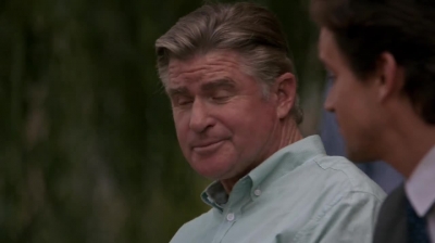 WHITE_COLLAR_-_E4X16_IN_THE_WIND_0128.jpg