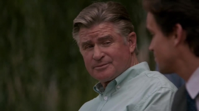 WHITE_COLLAR_-_E4X16_IN_THE_WIND_0129.jpg