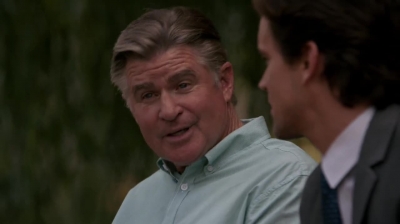 WHITE_COLLAR_-_E4X16_IN_THE_WIND_0294.jpg