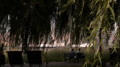 WHITE_COLLAR_-_E4X16_IN_THE_WIND_0357.jpg