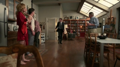 WHITE_COLLAR_-_E4X16_IN_THE_WIND_0486.jpg