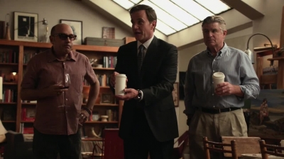 WHITE_COLLAR_-_E4X16_IN_THE_WIND_0522.jpg