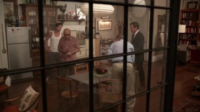 WHITE_COLLAR_-_E4X16_IN_THE_WIND_0552.jpg