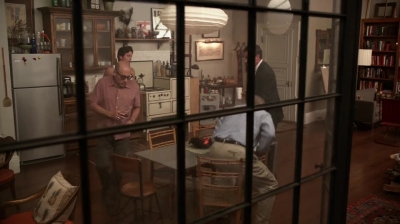 WHITE_COLLAR_-_E4X16_IN_THE_WIND_0555.jpg