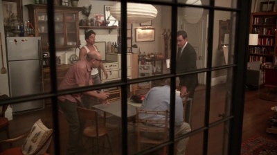WHITE_COLLAR_-_E4X16_IN_THE_WIND_0558.jpg