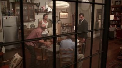 WHITE_COLLAR_-_E4X16_IN_THE_WIND_0560.jpg