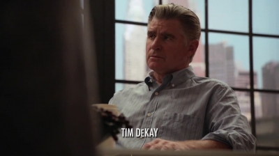 WHITE_COLLAR_-_E4X16_IN_THE_WIND_0597.jpg