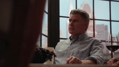WHITE_COLLAR_-_E4X16_IN_THE_WIND_0620.jpg