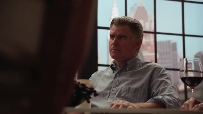 WHITE_COLLAR_-_E4X16_IN_THE_WIND_0633.jpg