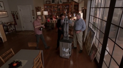WHITE_COLLAR_-_E4X16_IN_THE_WIND_0650.jpg