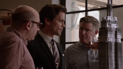 WHITE_COLLAR_-_E4X16_IN_THE_WIND_0670.jpg