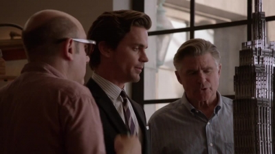 WHITE_COLLAR_-_E4X16_IN_THE_WIND_0702.jpg