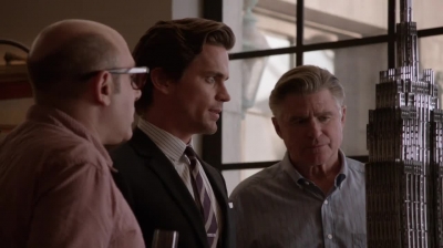 WHITE_COLLAR_-_E4X16_IN_THE_WIND_0708.jpg