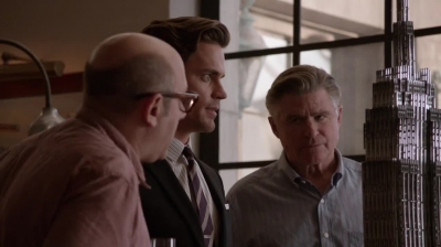 WHITE_COLLAR_-_E4X16_IN_THE_WIND_0710.jpg