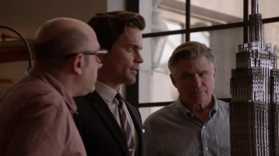 WHITE_COLLAR_-_E4X16_IN_THE_WIND_0711.jpg